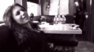 LACUNA COIL : "Nothing Stands In Our Way" 