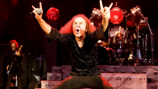 Ronnie James Dio • Une vente aux enchères historique