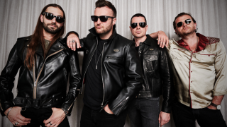 THE DUST CODA • Le groupe publie le nouveau single "Breakdown" 