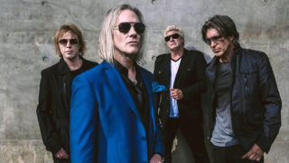 THE END MACHINE • Nouvel album pour le groupe avec George Lynch, Jeff Pilson... 