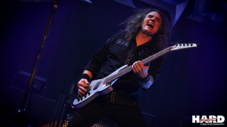 David Ellefson L'ex-bassiste de MEGADETH contrattaque