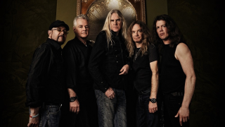 SAXON "Black Is The Night", un nouvel extrait de "Carpe Diem"