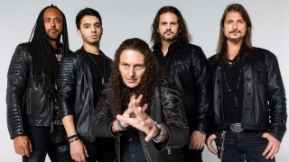 ANGRA Le nouvel album "Cycles Of Pain" en novembre