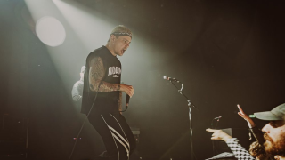 STRAY FROM THE PATH + ALPHA WOLF + GRAPHIC NATURE + CALVA LOUISE @ Paris (L'Élysée Montmartre)