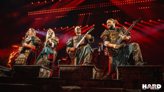 SABATON + THE LEGENDARY ORCHESTRA @ Paris (Accor Arena)