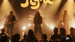 THE FLYNTS "Tame The Flame Genuine Live In Brussels"