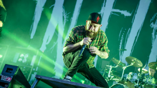 In Flames  [21/06/2015]