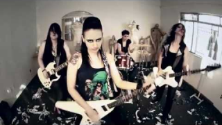 GIRLIE HELL : "Fire" 