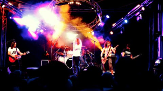 KEROZEN : "Girls Gone Wild" 