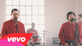 GOOD CHARLOTTE : "Makeshift Love" 
