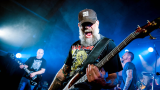 NOISE EMISSION CONTROL @ Rexpoede (Du Metal à la Campagne)