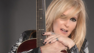 Lita Ford « Living Like a Runaway : A Memoir », une biographie touchante