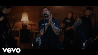 GOOD CHARLOTTE • "War"