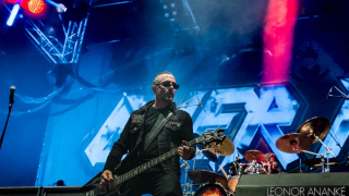 D.D. Verni • Sortie en solo pour le bassiste d’OVERKILL