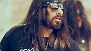 KICKIN VALENTINA • "Crazy"