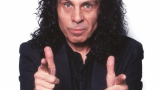 DIO • Un livre de photos de 1975 à 2009