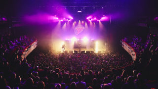 ULTRA VOMIT + Mononc' Serge @ Paris (L’Olympia)