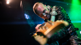 BACKYARD BABIES + AUDREY HORNE + THUNDERMOTHER + SATAN TAKES A HOLIDAY @ Toulouse (Le Metronum)