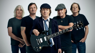 AC/DC • Une vidéo virtuelle pour le second single 