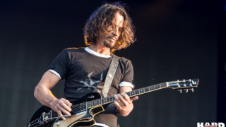 Chris Cornell • Sortie surprise de l'album de reprises du chanteur de SOUNDGARDEN et AUDIOSLAVE