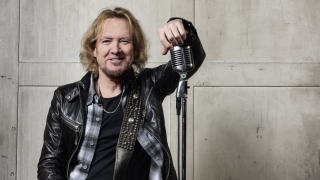 SMITH/KOTZEN Interview Adrian Smith