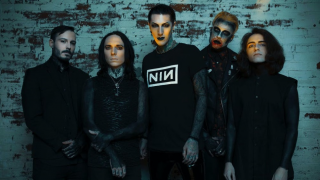 MOTIONLESS IN WHITE Le clip du single "Thoughts & Prayers"
