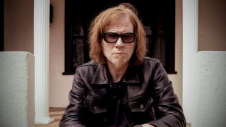 Mark Lanegan Décès de l'ancien chanteur de SCREAMING TREES et QUEENS OF THE STONE AGE