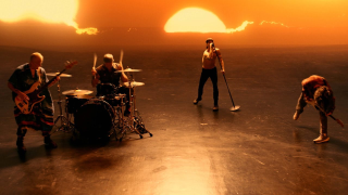 RED HOT CHILI PEPPERS "Black Summer"