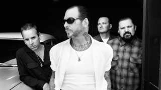 SOCIAL DISTORTION Retour des Californiens à l'Elysée Montmartre en juin