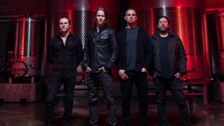 ALTER BRIDGE Une lyric-video pour "This Is War", extrait de "Pawns & Kings"