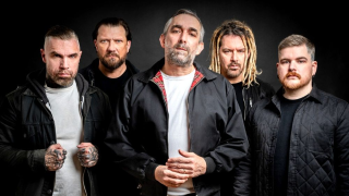 MASS HYSTERIA "Contraddiction", extrait vidéo de l'album live "Vae Soli: Hellfest 2024"