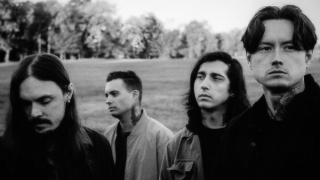 BAD OMENS Le nouveau single "Impose"