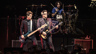 THE OFFSPRING + SIMPLE PLAN @ Paris (La Défence Arena)