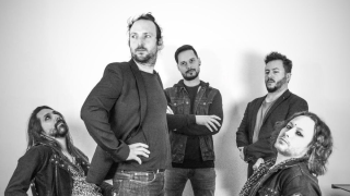 SEEDS OF MARY Une vidéo Drum-Playthrough pour "Begin The End"