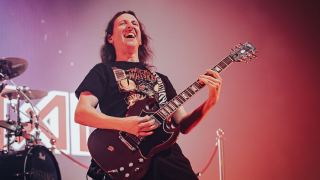 ULTRA VOMIT + LUCIE SUE + HAROLD BARBE @ Paris (Le Zénith)