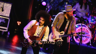 Robert Jon & THE WRECK (+ EARTH MOTION) @ Paris (Alhambra)