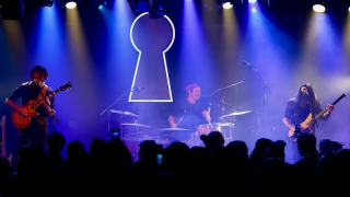 DIRTY SOUND MAGNET @ Paris (La Maroquinerie)