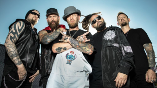 FIVE FINGER DEATH PUNCH "Eye Of The Storm", 1er extrait du 10e et prochain album