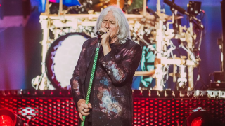 DEF LEPPARD + EXTREME @ Paris (Accor Arena)