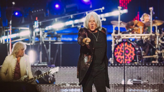DEF LEPPARD + EXTREME @ Paris (Accor Arena)