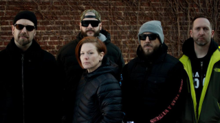 WALLS OF JERICHO "The Ascent" 1er extrait du nouvel album "System Error: Humanity" prévu en novembre