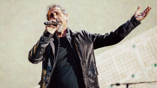 SYSTEM OF A DOWN + QUEENS OF THE STONE AGE + ACID BATH @ Paris (Stade de France)