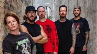 WALLS OF JERICHO Un nouvel extrait du prochain album "System Error: Humanity"